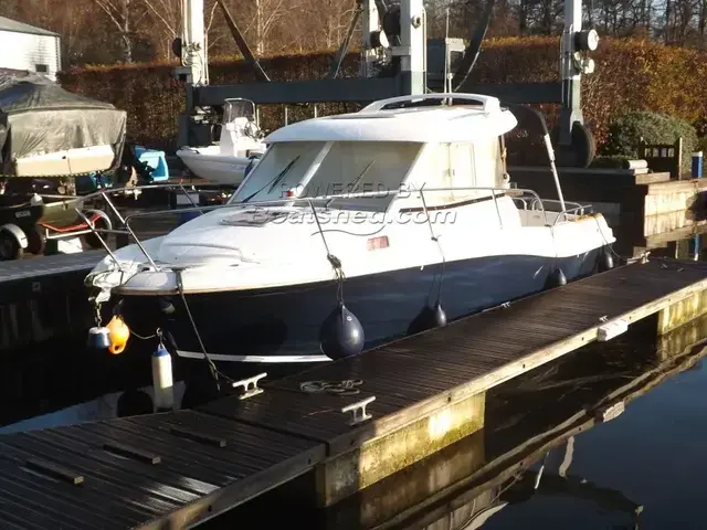 Jeanneau Merry Fisher 725