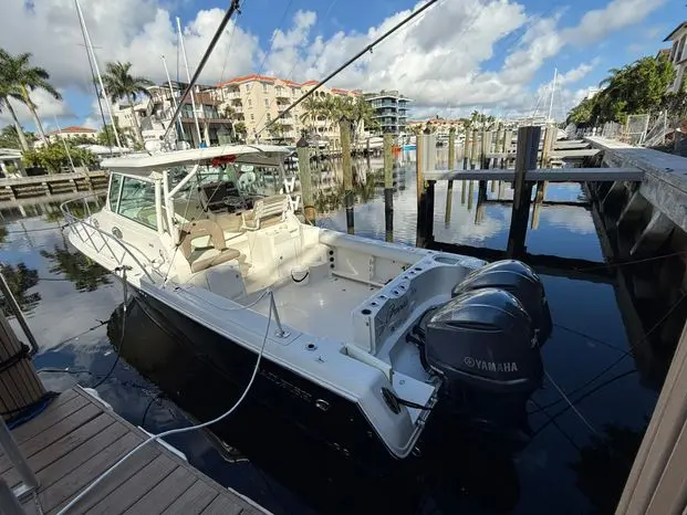 2013 Sailfish 320 express