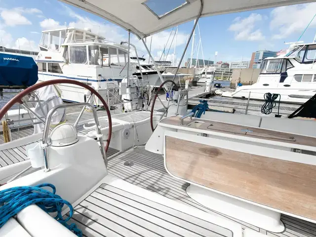 Beneteau Oceanis 43