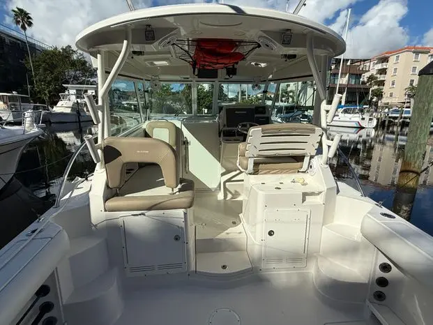 2013 Sailfish 320 express