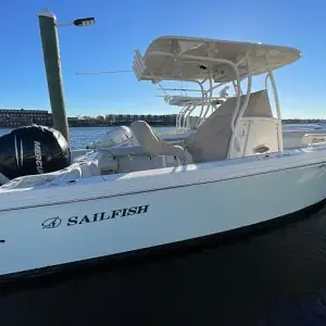 2015 Sailfish 240