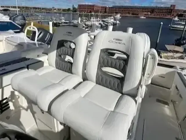 Cobia 265 Open Center Console