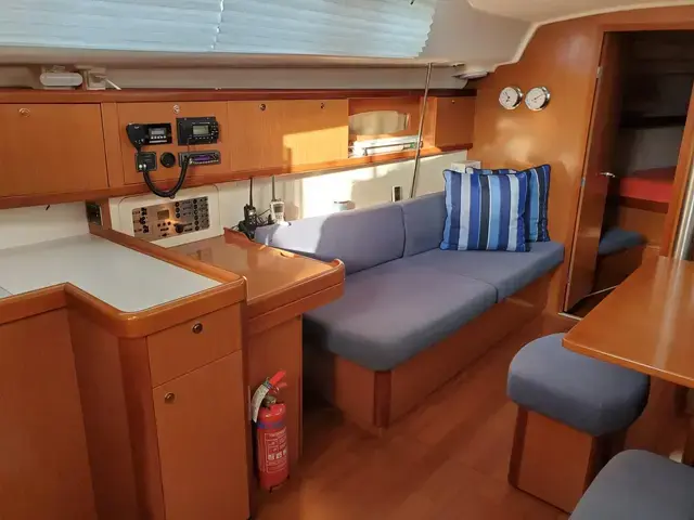 Beneteau Oceanis 43