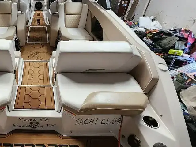 Scarab 255 Platinum Se