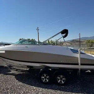 2012 Regal 2250