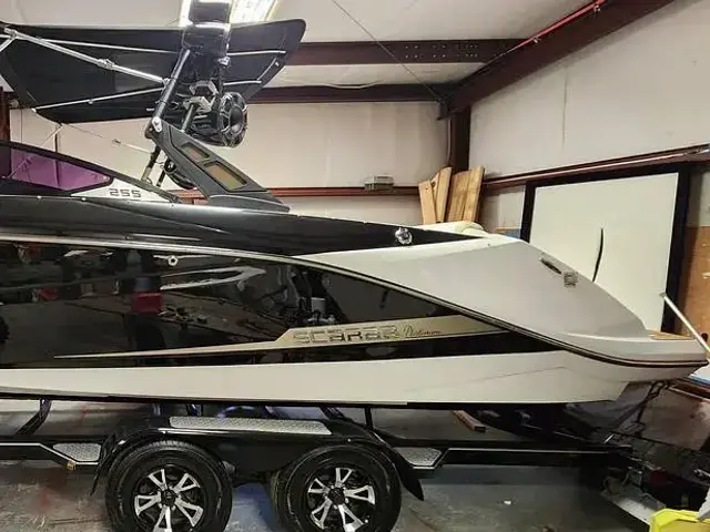 Scarab 255 Platinum Se