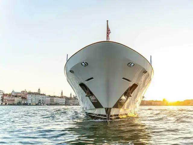 Benetti 120 Classic