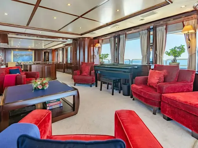 Benetti 120 Classic