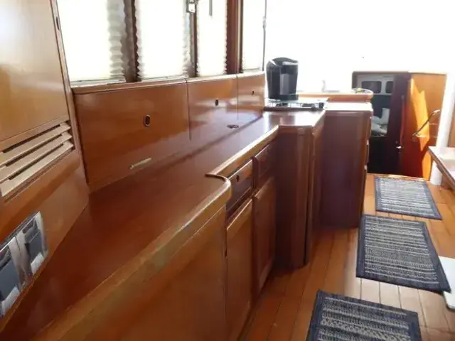 Beneteau Swift Trawler ST42