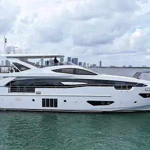 2017 Azimut 30 Metri