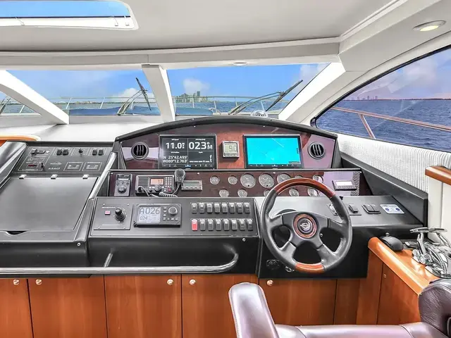 Sunseeker Predator 72