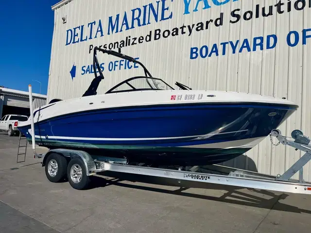 Bayliner Vr6