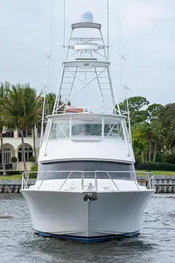 2005 Viking 61