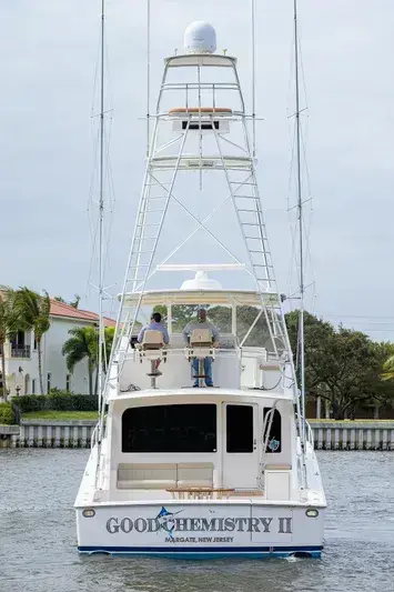 2005 Viking 61