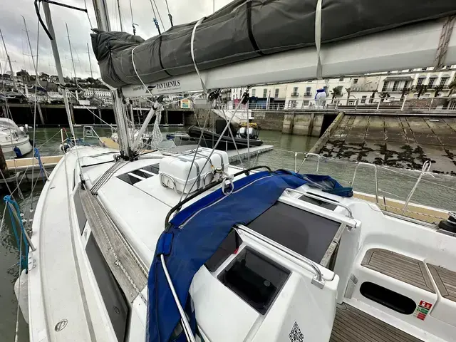 Hanse 345