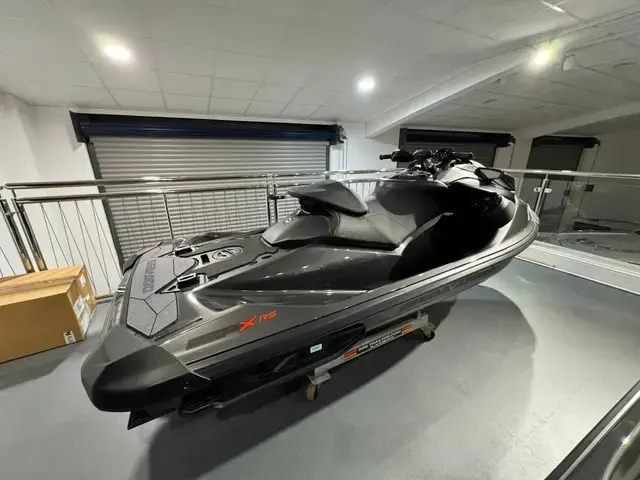 Sea Doo RXP X 300 TRIPLE BLACK