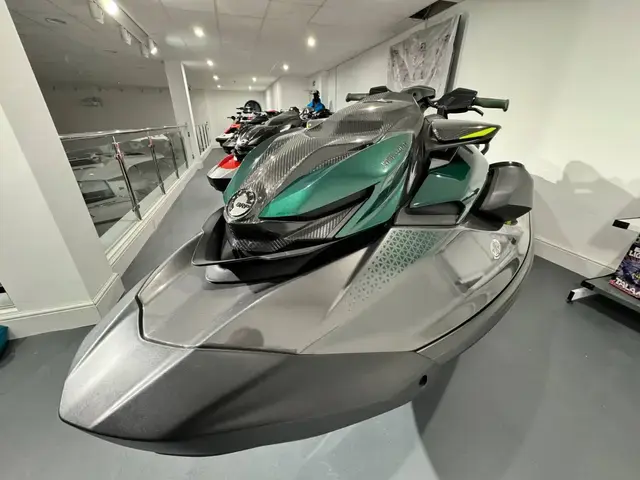 Sea Doo RXP X 300 Apex