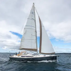 2016 Dufour 512 Grand Large (Owner version)