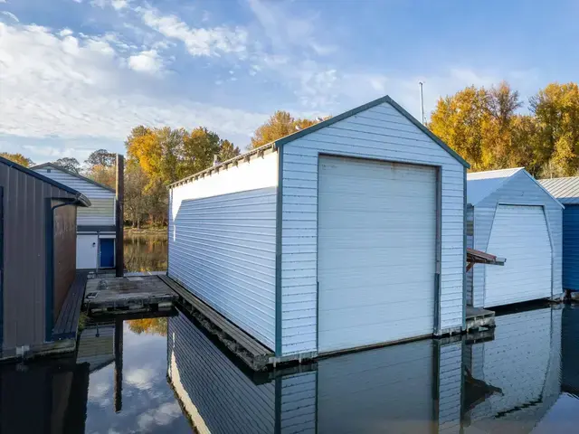 Larson Boathouse