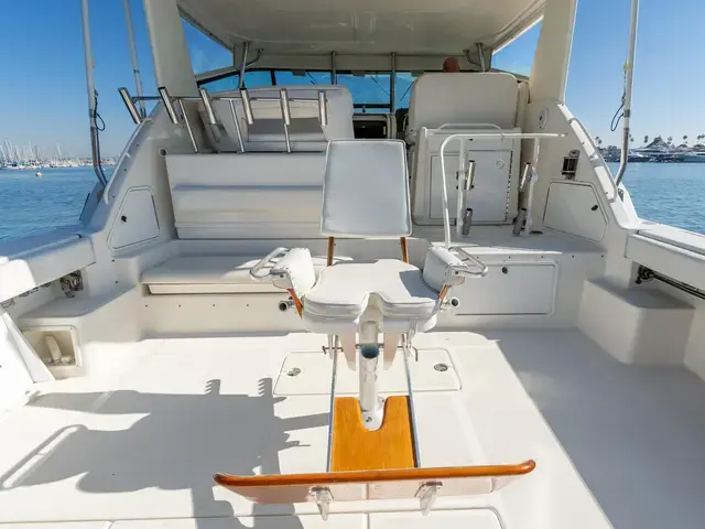 Tiara Yachts 4300 Open Magic