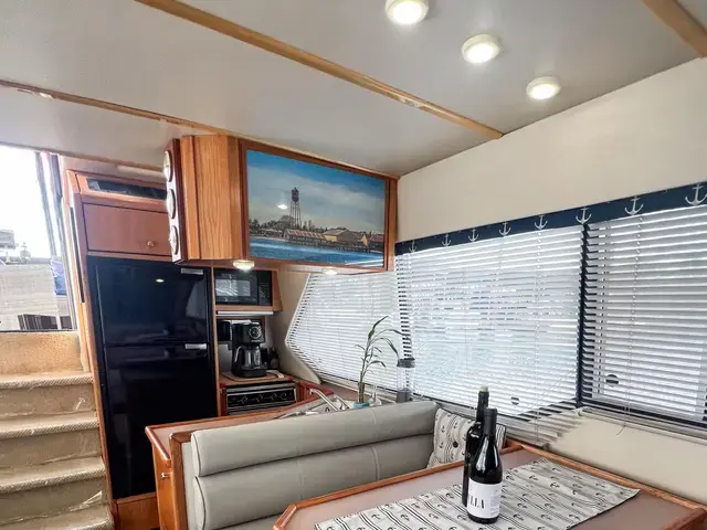 Bayliner 3587 Aft Cabin