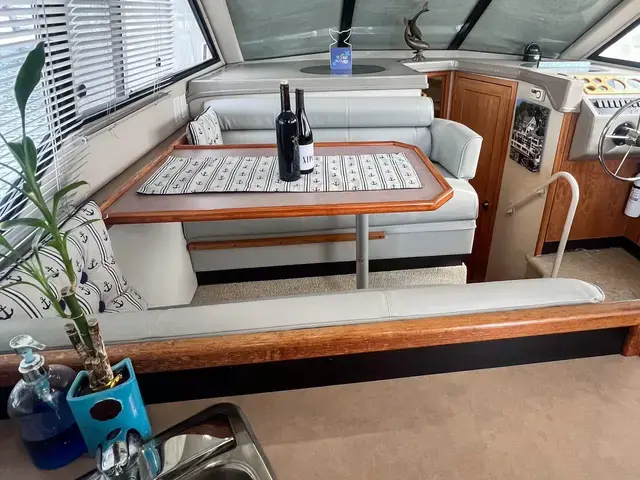 Bayliner 3587 Aft Cabin