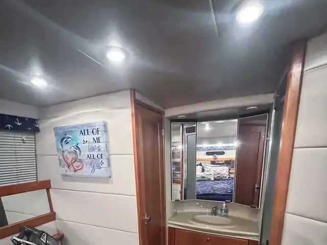 Bayliner 3587 Aft Cabin