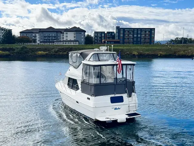 Bayliner 3587 Aft Cabin