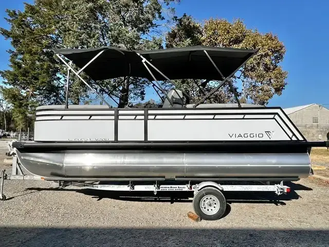 Viaggio Lago V 20 U (Quad Lounge) - IN STOCK