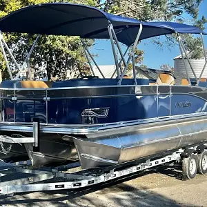 2025 Avalon Catalina 25 Quad Lounge Shift - Triple Toon - IN STOCK