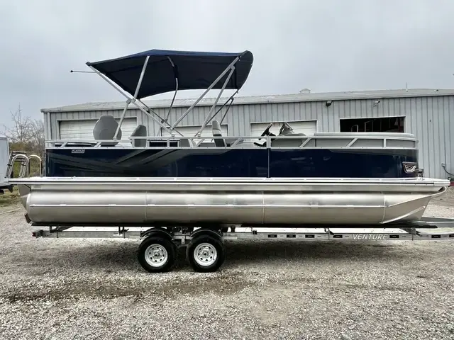 Avalon Venture 85 23' Rear Fish TT - IN STOCK