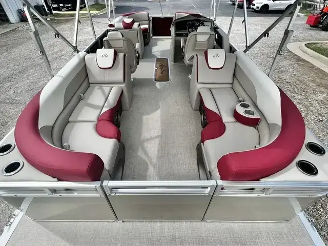 Avalon LSZ 23 Quad Lounge - Triple Toon - IN STOCK