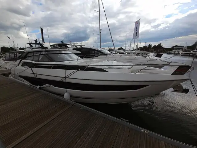 Sunseeker Superhawk 55