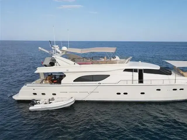 Ferretti Yachts 80