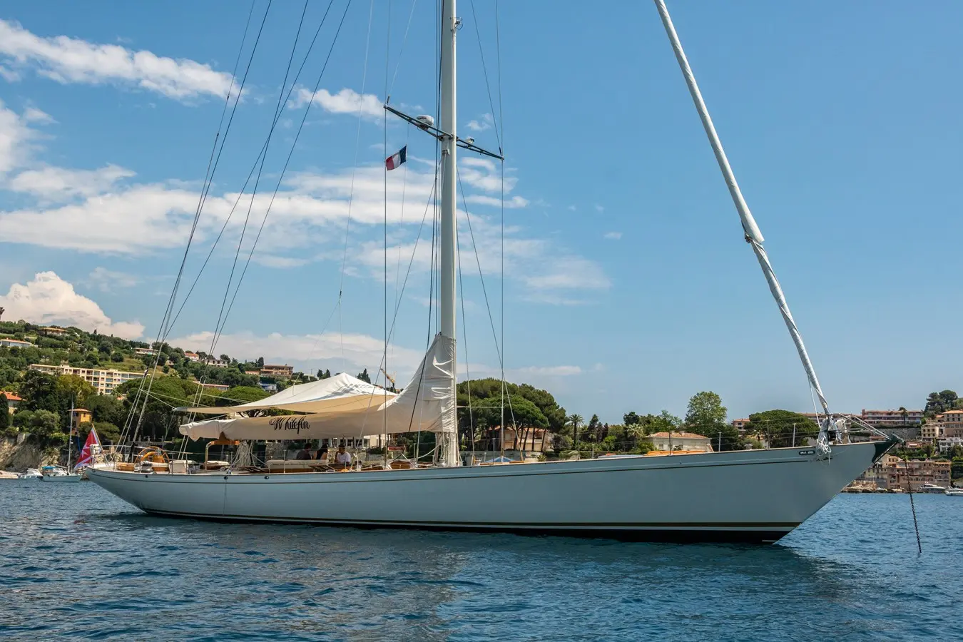 1983 Californian new classic sloop