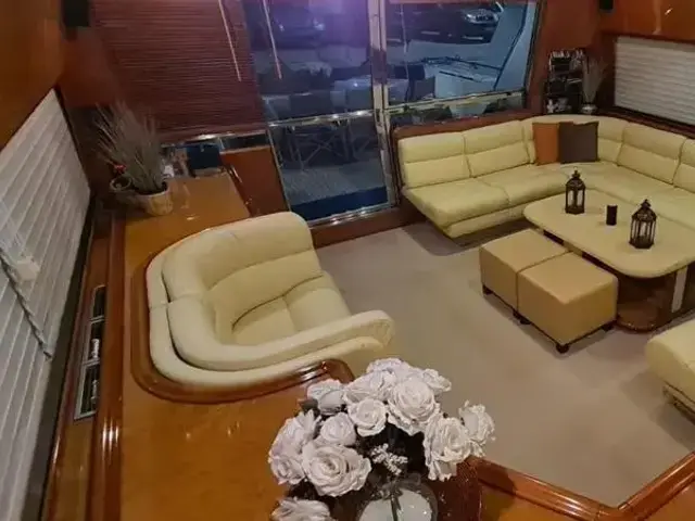 Ferretti Yachts 80