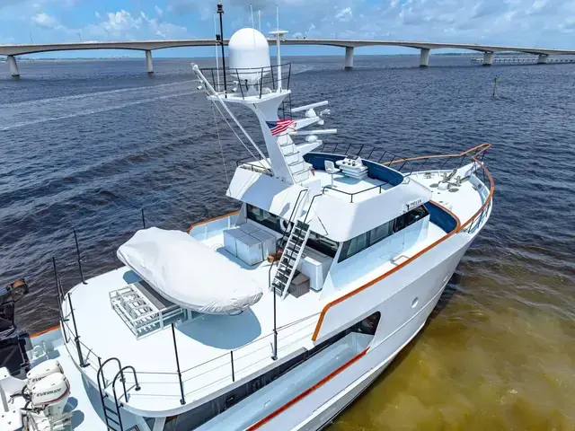 Custom Freeport Yachts - Expedition