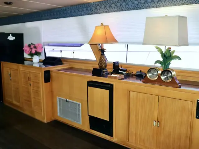 Southern Cross 53 Pilothouse Motor Yacht