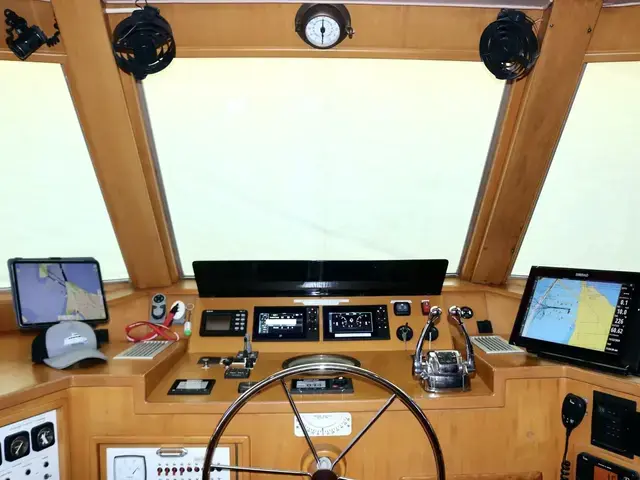 Southern Cross 53 Pilothouse Motor Yacht