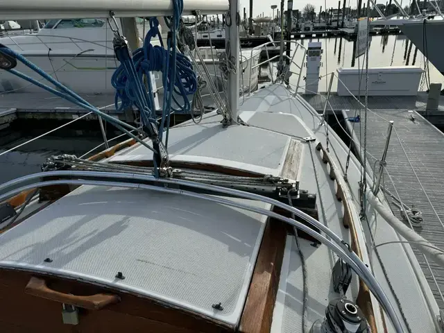 Catalina 27