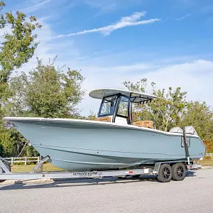 2025 Sea Hunt Ultra 275 Se