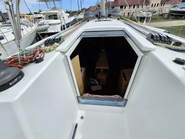 Beneteau First 40