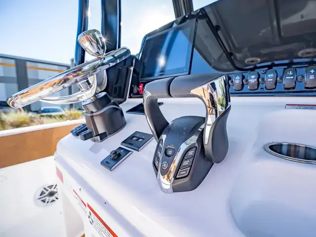 Sea Hunt Ultra 275 Se