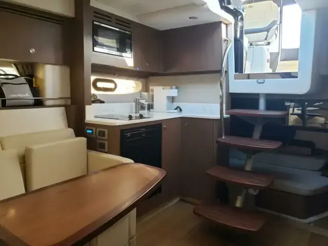 Sea Ray Sundancer 350 Coupe