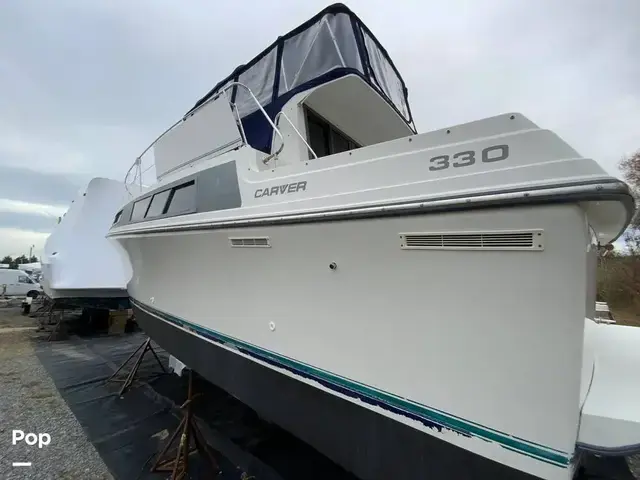 Carver 330 Mariner