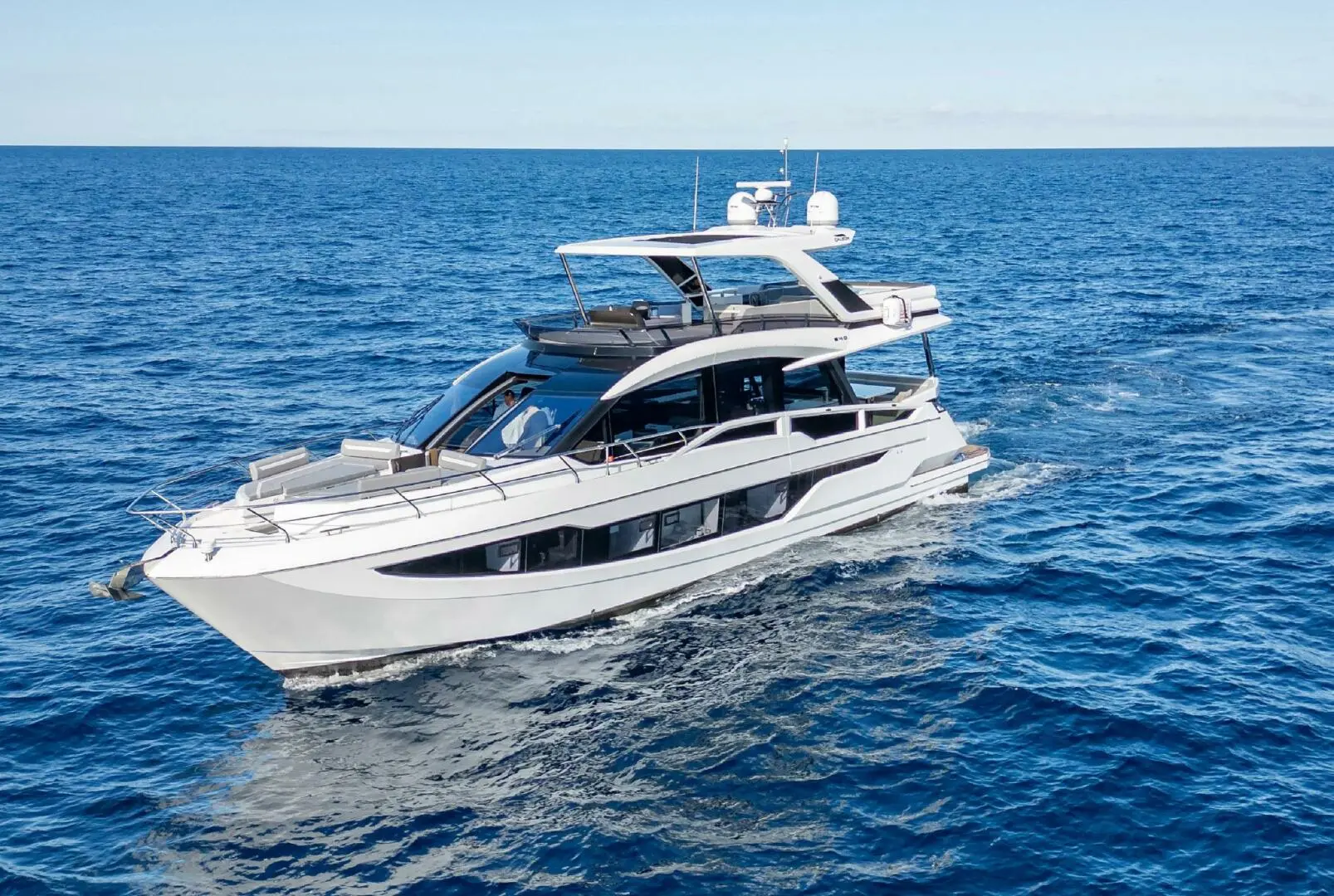 2022 Galeon 640 fly