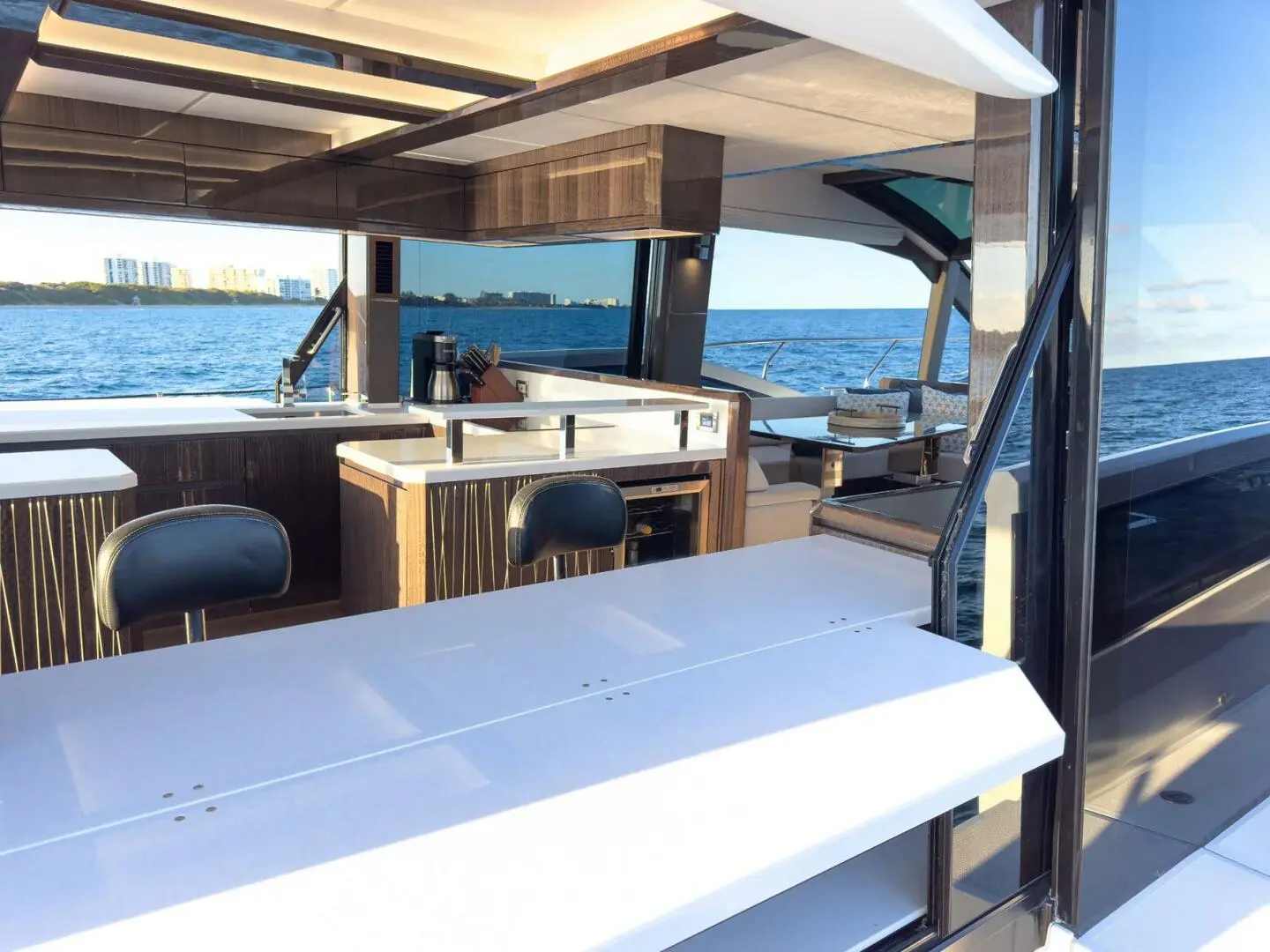 2022 Galeon 640 fly