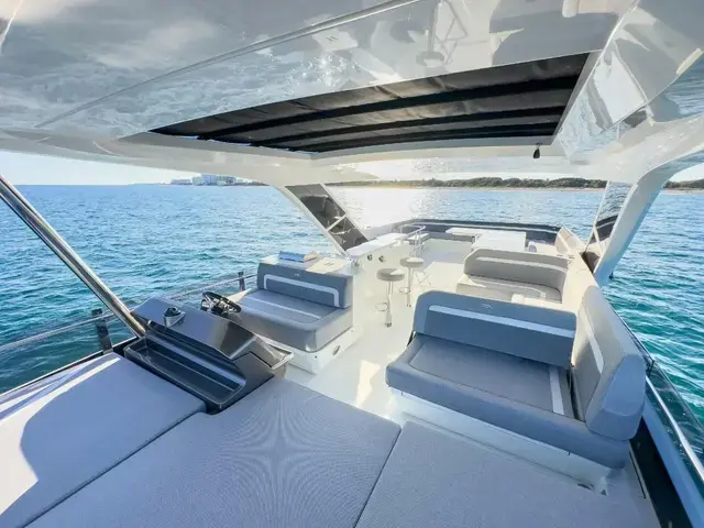 Galeon 640 Fly