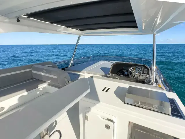 Galeon 640 Fly