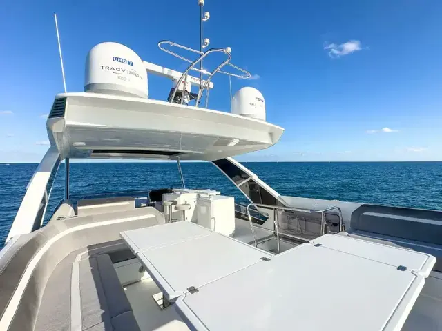 Galeon 640 Fly